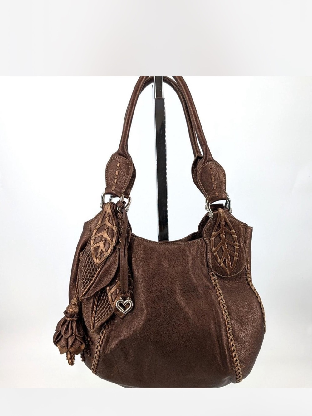 Brighton masterpiece collectionBrown Leather Shoulder Bag with Decorative Tassel